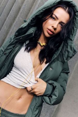 Garage Perfect Women Down Jackets Dark Green | A-2148605