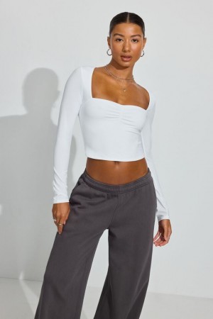 Garage Sweetheart Neckline Women Long Sleeve White | A-0914387